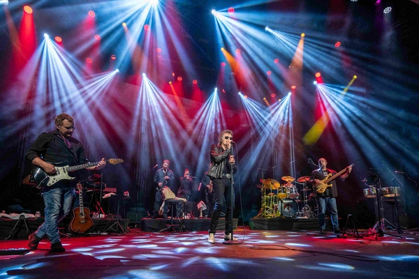 Gino Vannelli Up Close & Personal Concert