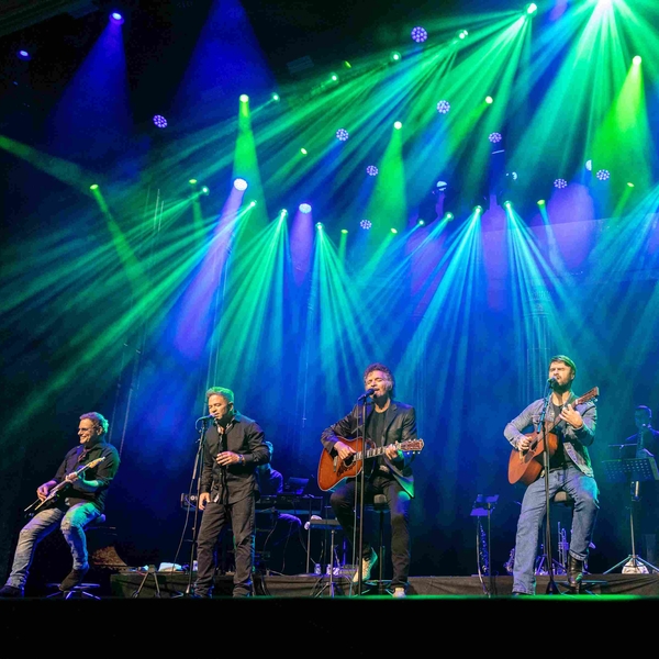 Gino Vannelli Up Close & Personal Concert