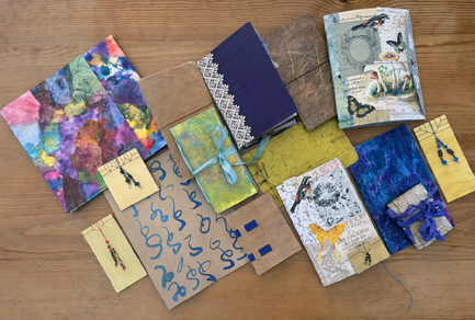 *Art Classes with Susan Ettl - DISCOVER THE JOY OF BOOKMAKING