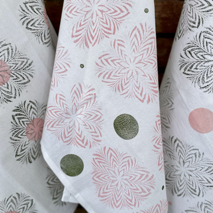FABRIC BLOCK PRINTING FOR THE HOLIDAY TABLE
