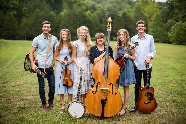 The Petersens in Concert