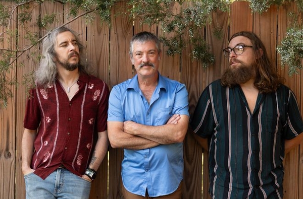 The Larry Keel Experience in Concert