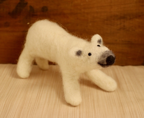 NEEDLE FELTING -POLAR BEAR