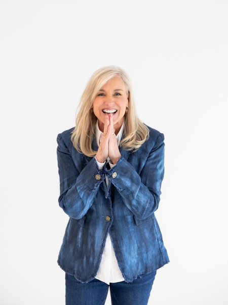 COMEDIAN KAREN MORGAN
