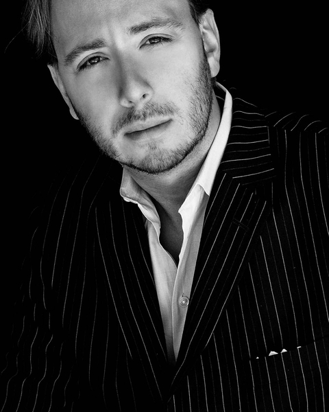 PIANIST THOMAS PANDOLFI  