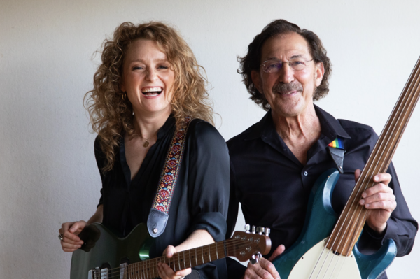 ALICE HOWE & FREEBO at the Grange Hall