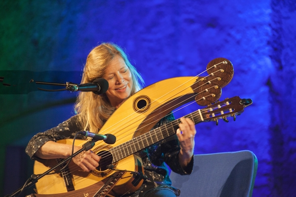 Kinloch Nelson & Muriel Anderson Guitar Concert