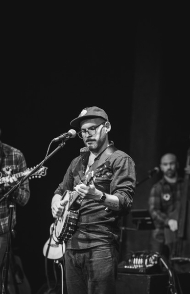 The Jem Zornow Band in the Speakeasy