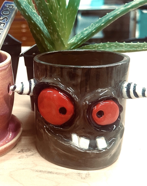 MEMBERS EVENT - MONSTER MUGS