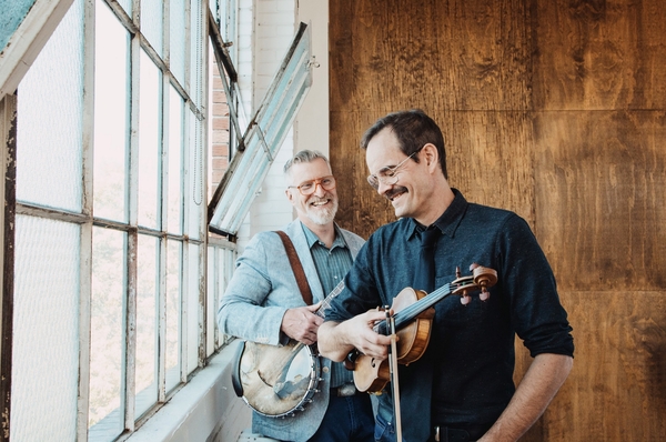 Showman & Coole: "The Lonesome Ace Brothers"