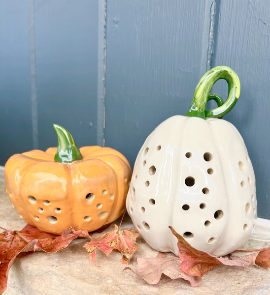 HANDBUILDING - CLAY PUMPKINS