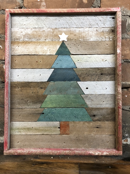 WOODEN BARN QUILT - PINE TREE