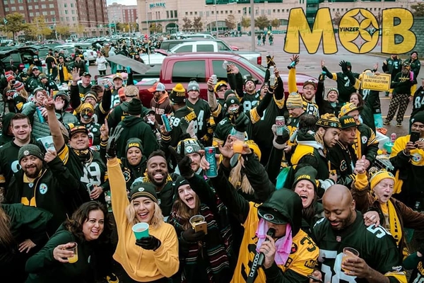 YinzerMob Pittsburgh Steelers Tailgate Party